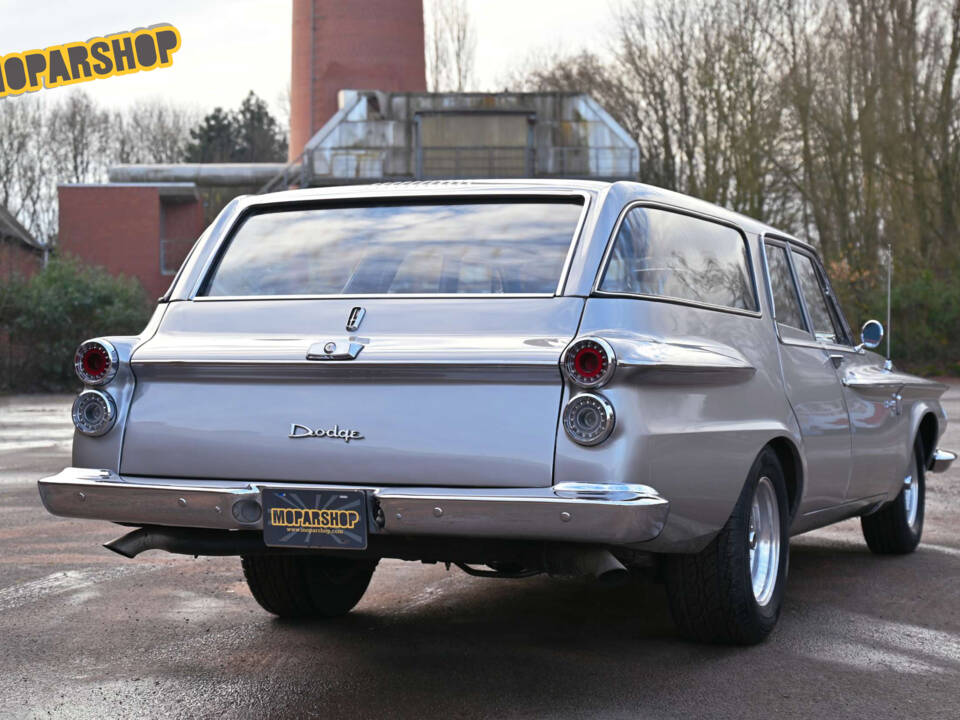 Image 39/50 of Dodge Dart Station Wagon (1962)