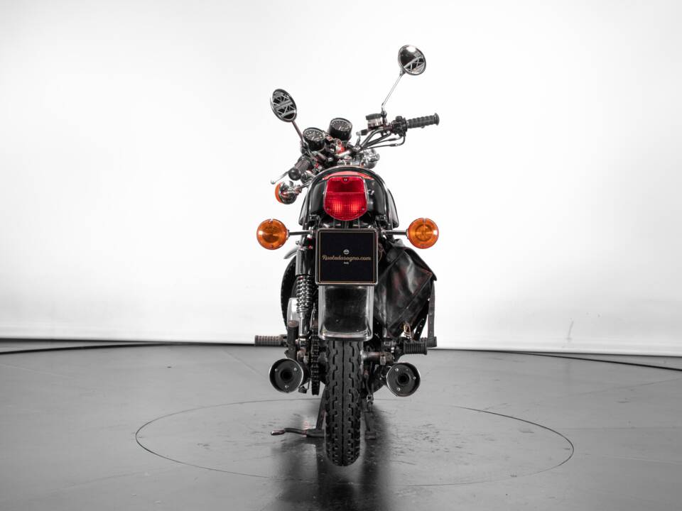 Image 3/40 of Kawasaki Z 400 (1975)