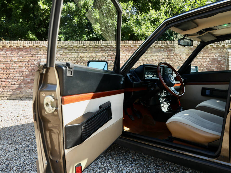 Immagine 21/50 di Alfa Romeo Alfetta 2.0 (1984)
