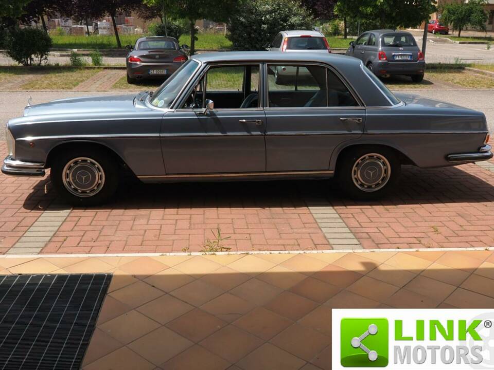 Image 8/10 de Mercedes-Benz 280 SE (1970)