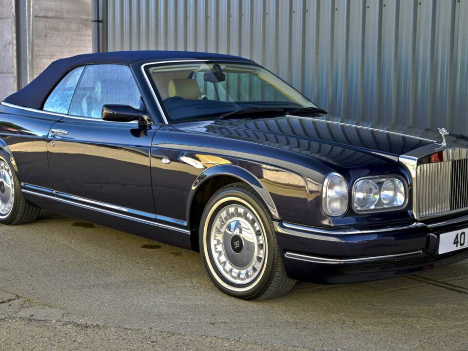 Bild 18/50 von Rolls-Royce Corniche V (2000)