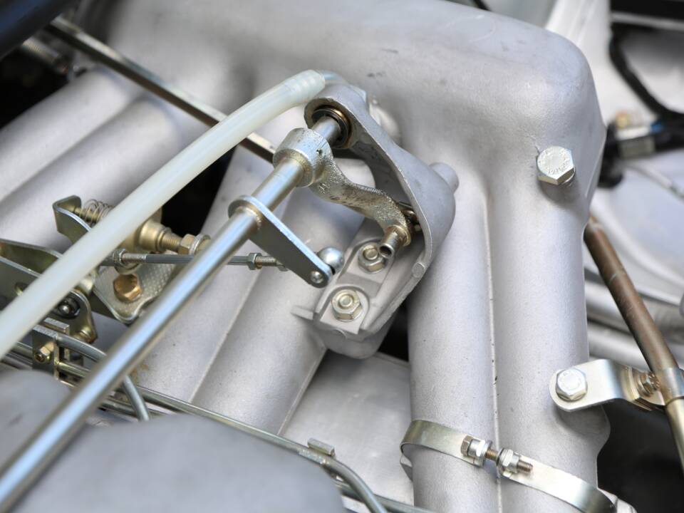 Image 34/37 of Mercedes-Benz 280 SL (1969)