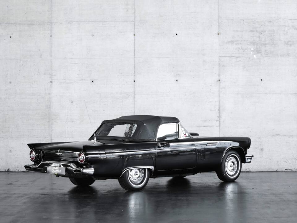 Immagine 5/50 di Ford Thunderbird (1957)