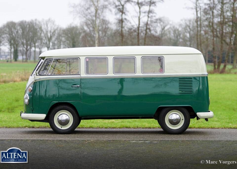 Image 13/60 of Volkswagen T1 camper (1964)