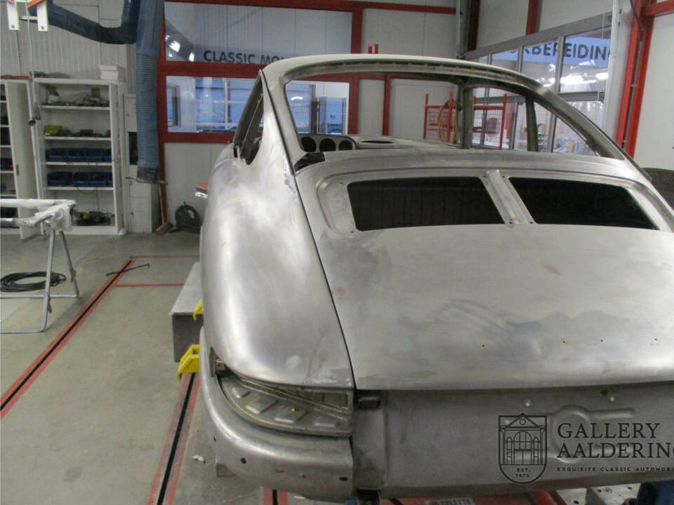Image 13/50 of Porsche 911 2.0 (1965)