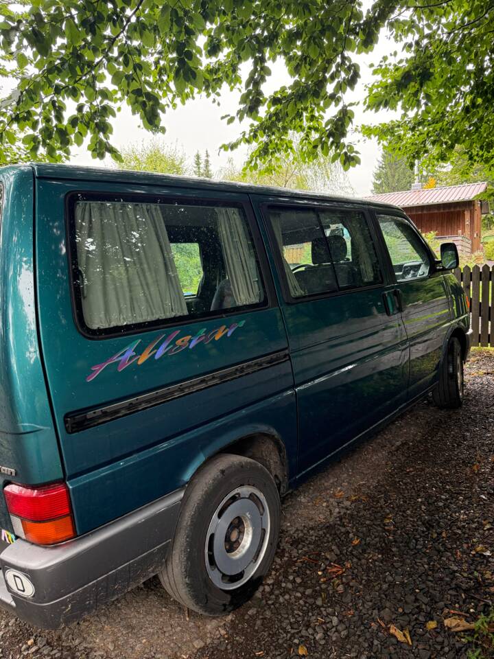 Bild 4/12 von Volkswagen T4 Multivan 2.0 (1994)