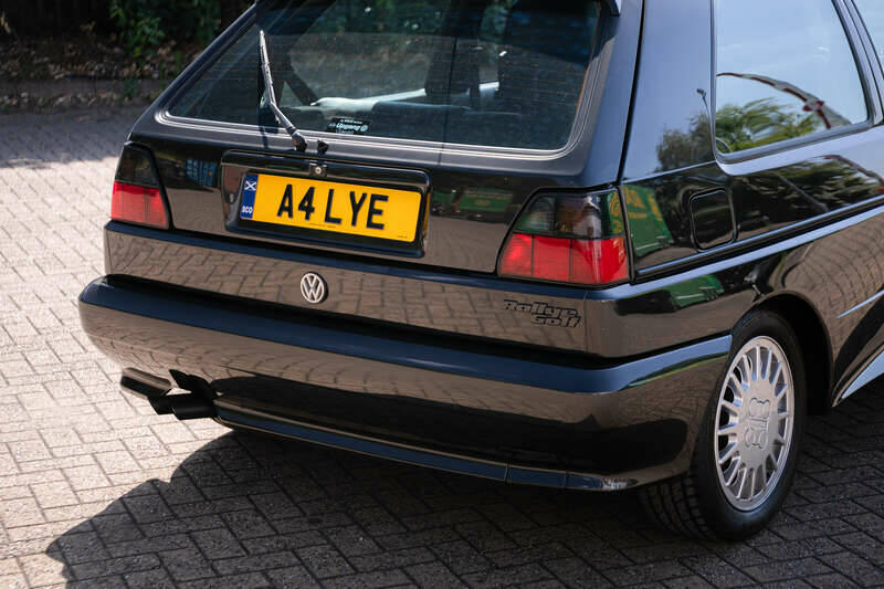 Imagen 9/50 de Volkswagen Golf Mk II GTi G60 1.8 (1989)