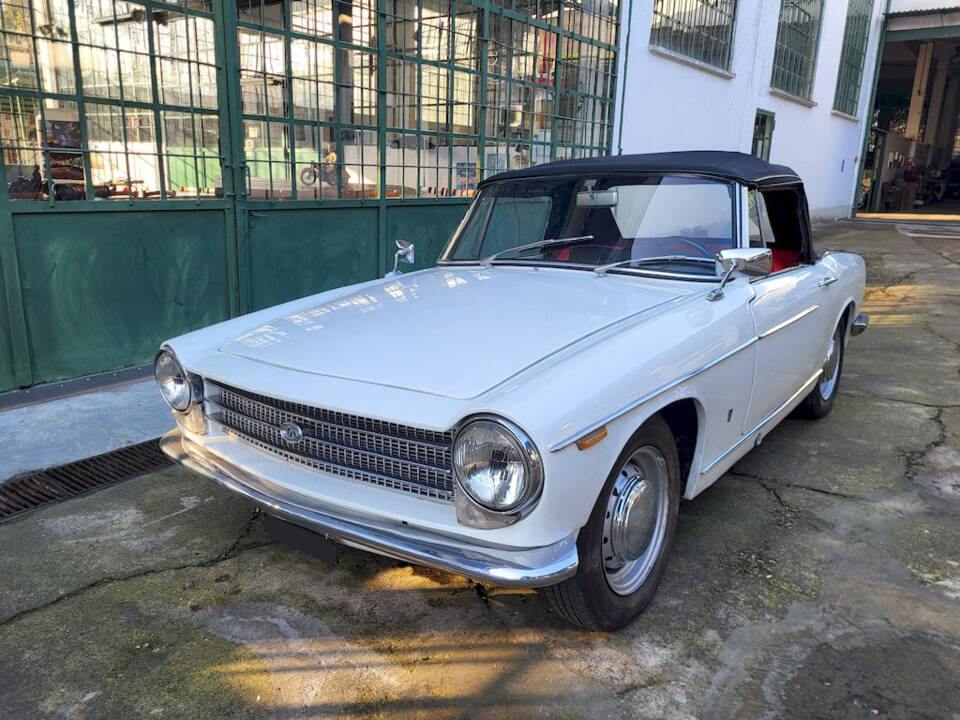 Immagine 4/33 di Innocenti Spider S (1963)