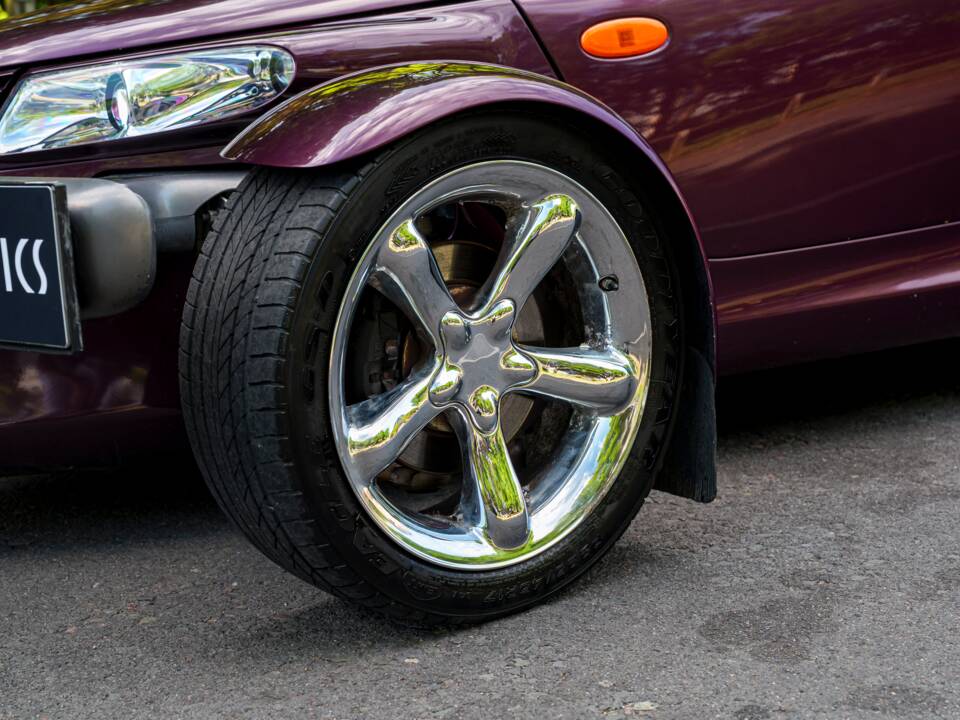 Image 15/29 of Plymouth Prowler (1999)