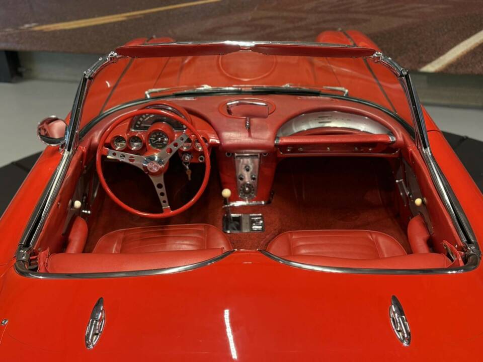 Image 43/50 of Chevrolet Corvette (1959)