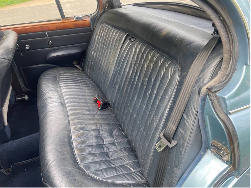 Bild 6/7 von Jaguar Mk II 3.4 (1967)