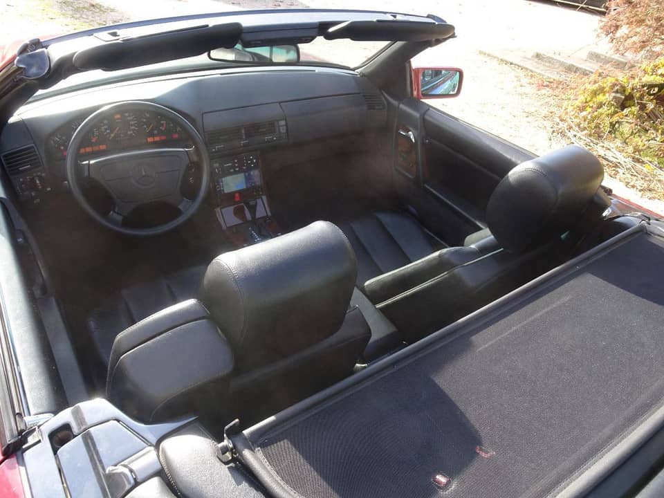 Immagine 31/45 di Mercedes-Benz 500 SL (1991)