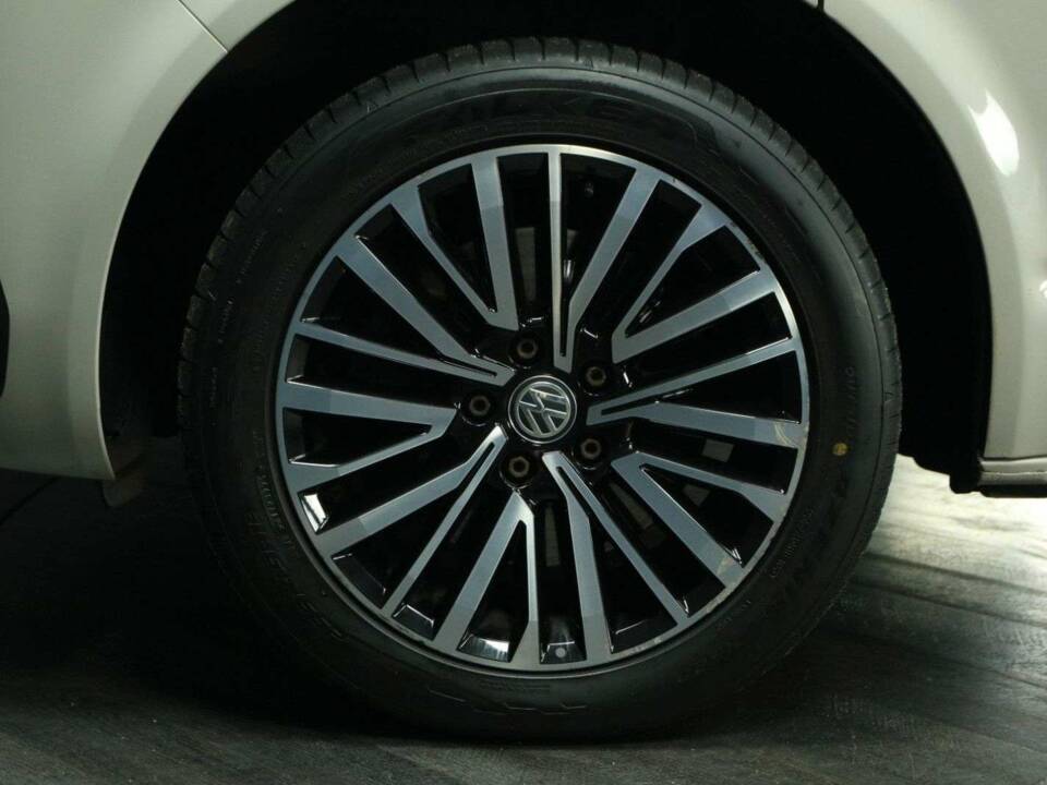 Image 47/50 of Volkswagen T6 Multivan 2.0 TDI (2020)