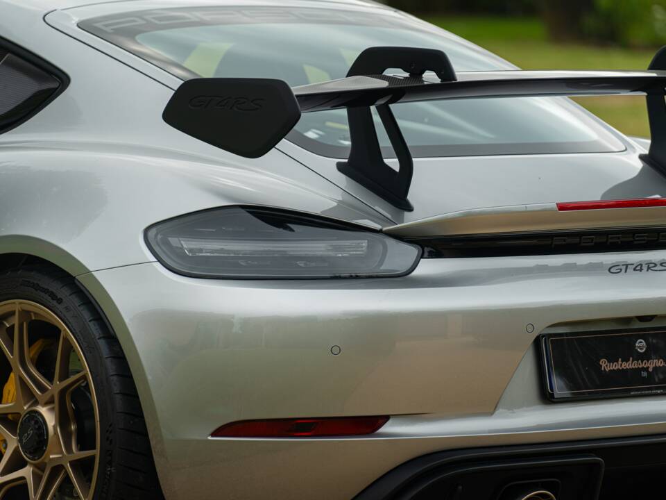 Image 21/100 of Porsche 718 Cayman GT4 RS Weissach (2024)