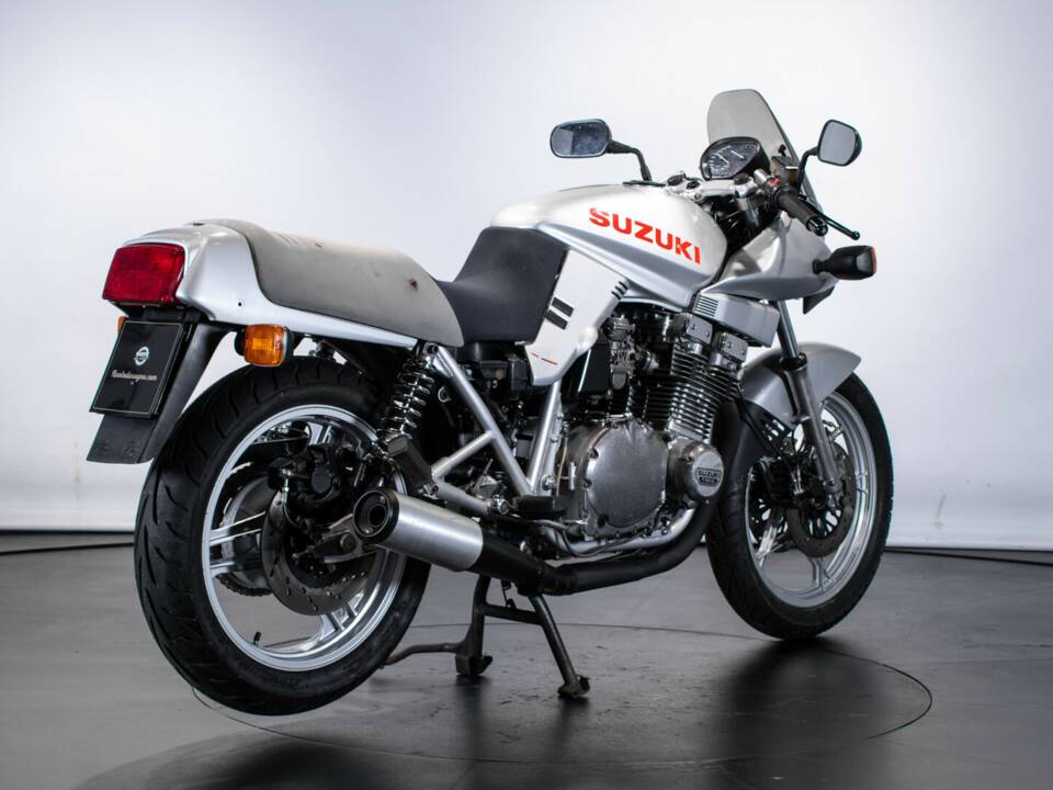 Afbeelding 4/35 van Suzuki GSX 1100 SZ Katana (1983)