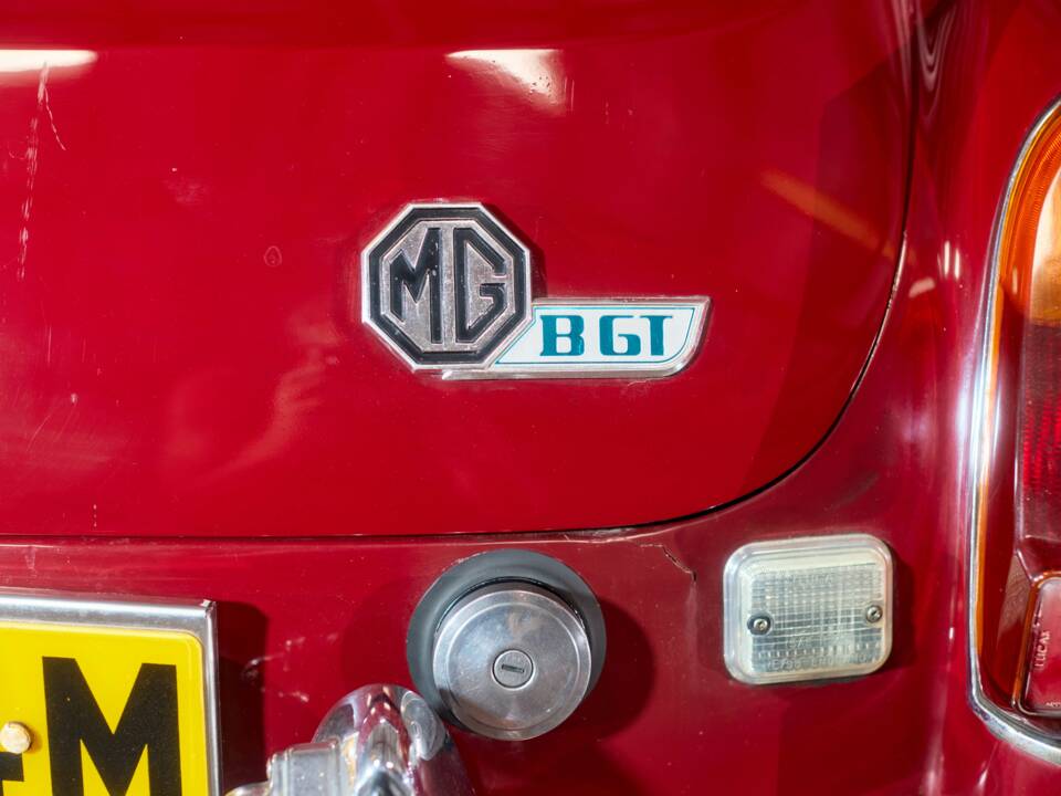 Immagine 24/29 di MG MGB GT V8 (1974)