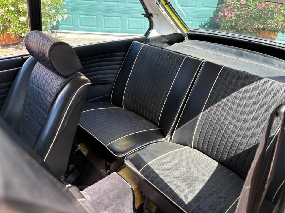 Bild 18/20 von BMW 2002 tii Touring (1977)