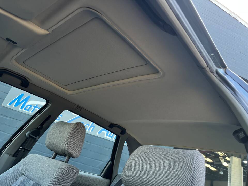 Image 24/33 of Volkswagen Passat 1.8 (1989)