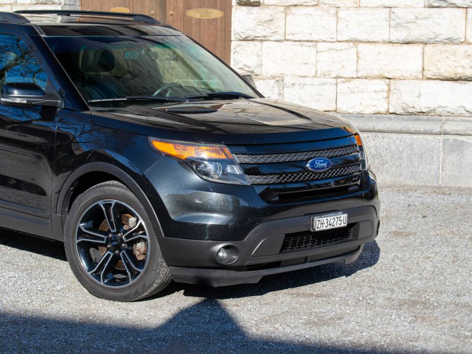 Immagine 3/18 di Ford Explorer 3.5 EcoBoost (2015)