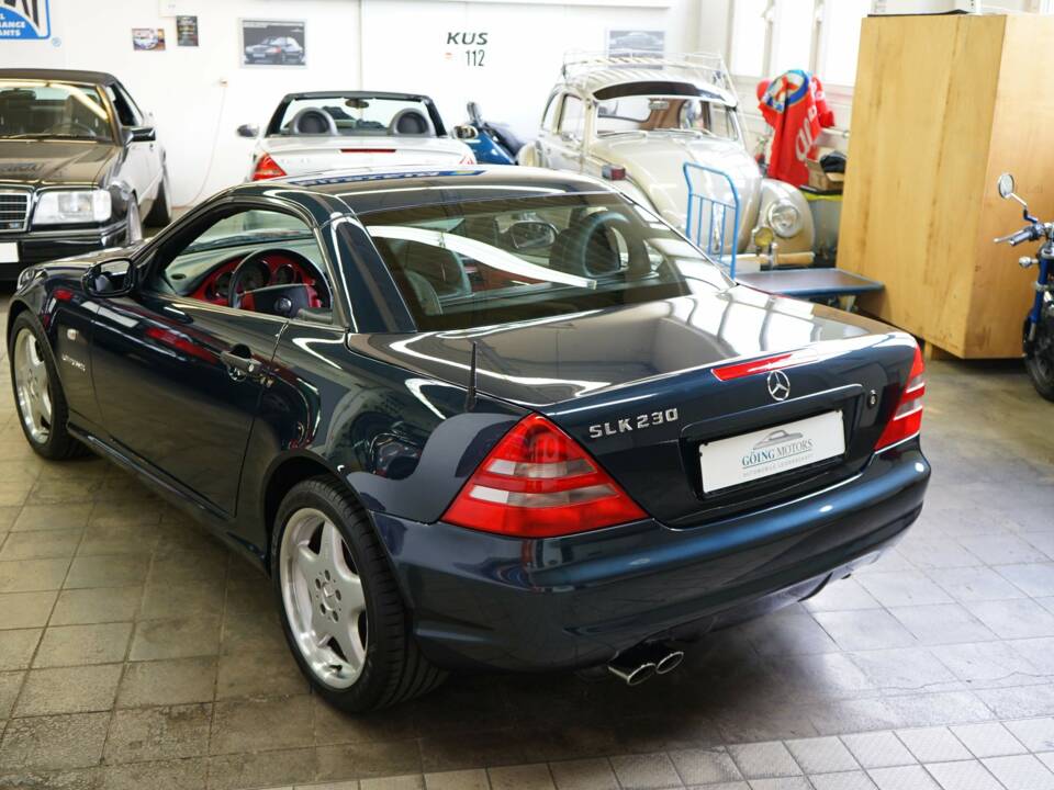 Bild 32/46 von Mercedes-Benz SLK 230 Kompressor (1997)