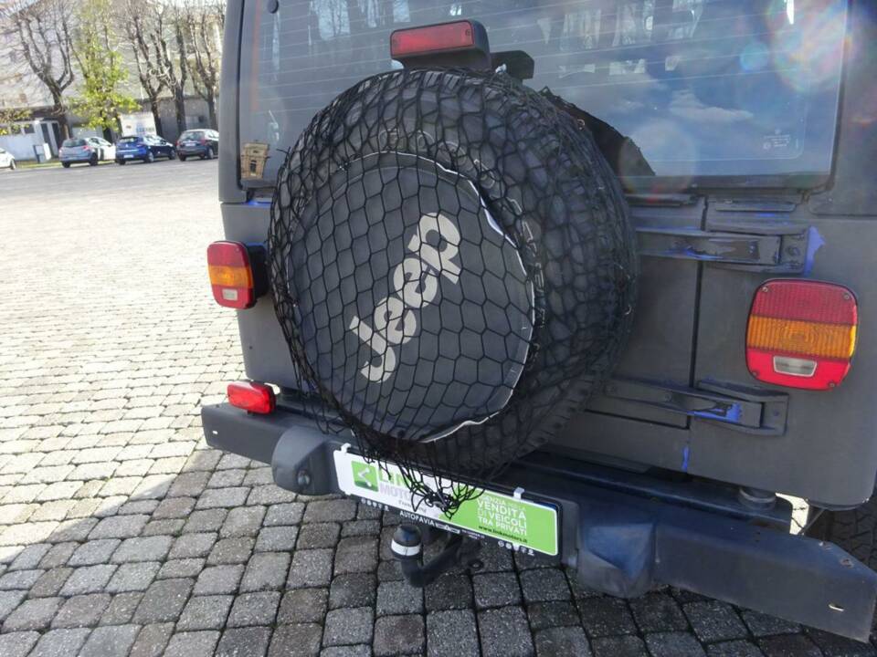 Afbeelding 16/41 van Jeep Wrangler Sport Hardtop 2.5 (1997)