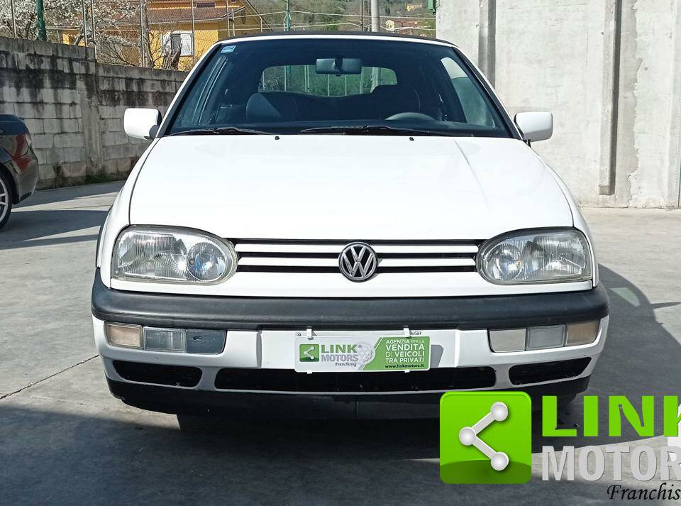 Afbeelding 3/10 van Volkswagen Golf III Cabrio 1.6 (1997)