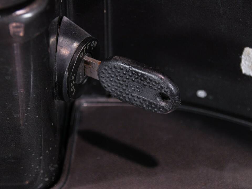 Afbeelding 11/50 van Piaggio DUMMY (1985)