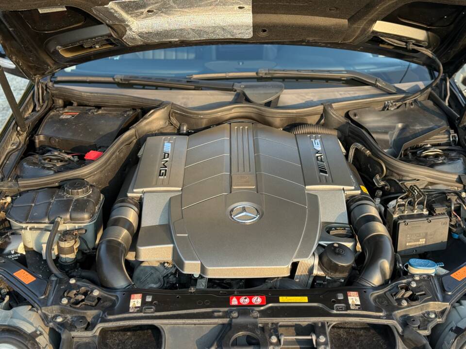 Bild 17/38 von Mercedes-Benz C 55 AMG (2004)