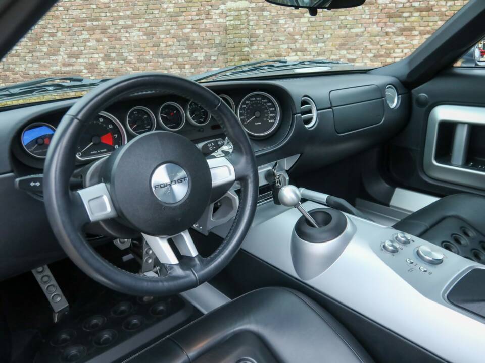 Bild 19/50 von Ford GT (2006)