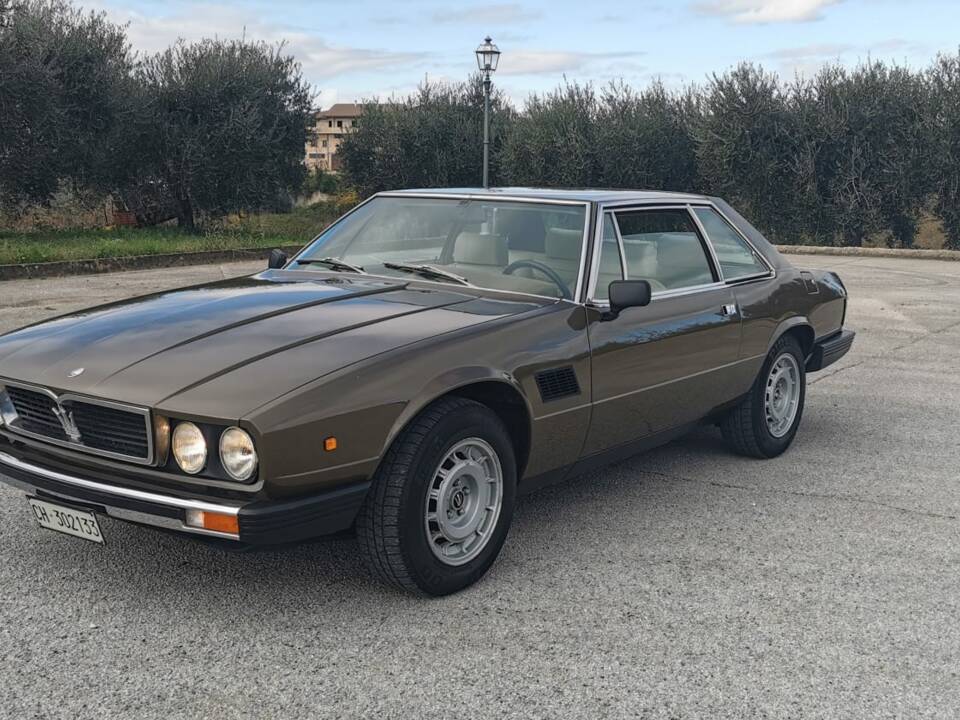 Image 5/12 of Maserati Kyalami (1976)
