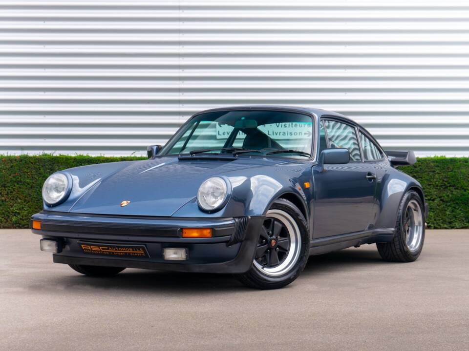 Image 1/15 de Porsche 911 Turbo 3.3 (1982)