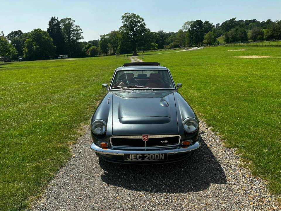 Image 7/38 of MG MGB GT V8 (1974)