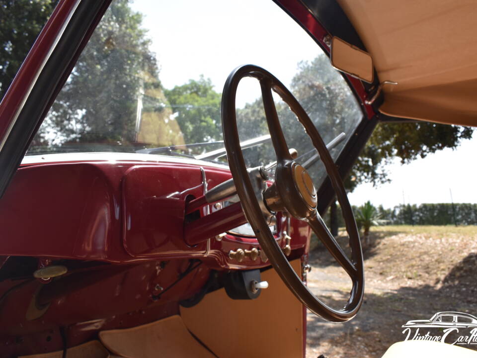 Image 35/50 of FIAT 1100 Monviso &quot;Stella Alpina&quot; (1951)