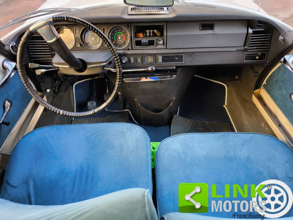 Image 9/10 de Citroën DS 20 (1971)