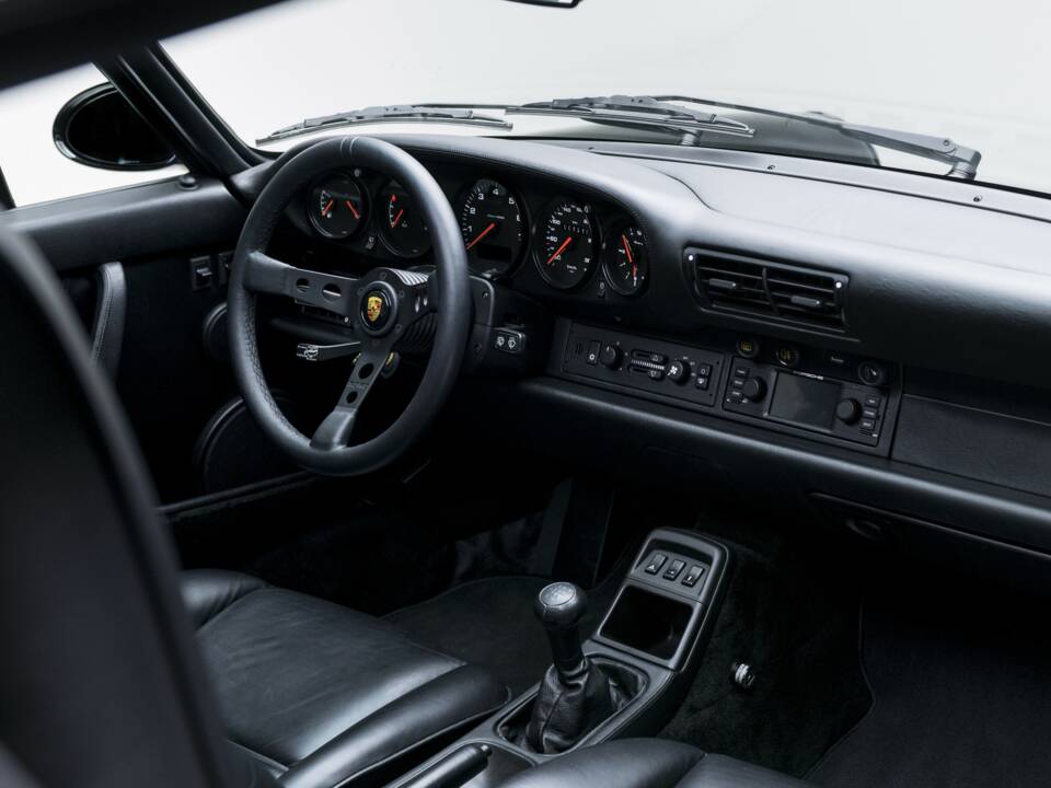 Imagen 22/25 de Porsche 911 Turbo 3.3 (1991)