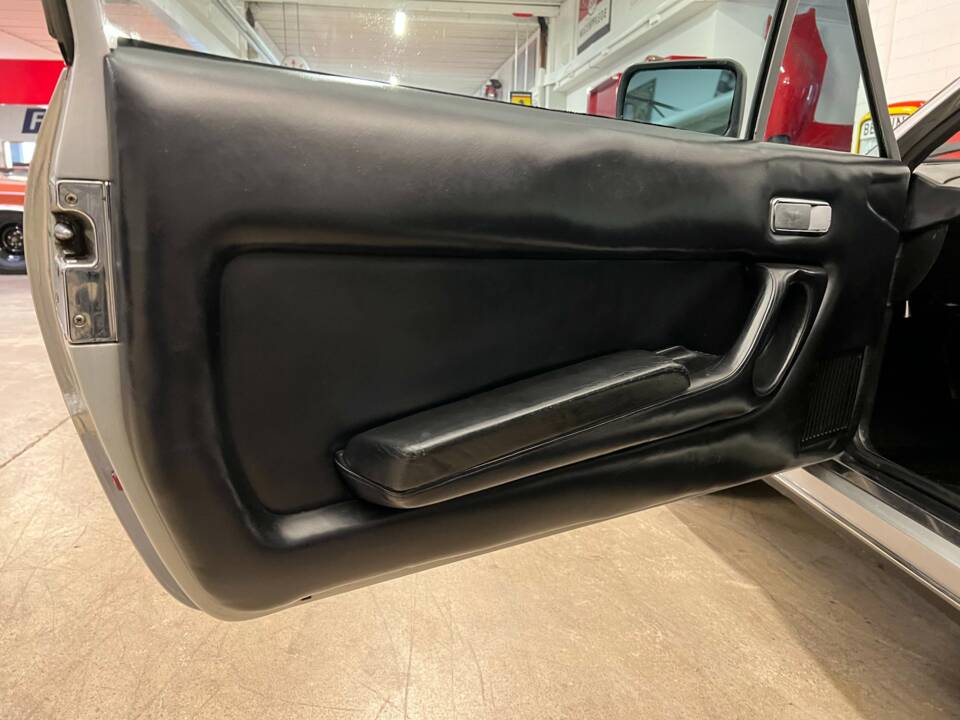 Bild 6/18 von Ferrari 400i (1980)