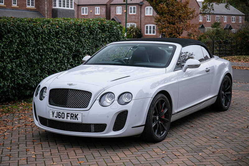 Image 8/29 of Bentley Continental GTC (2010)