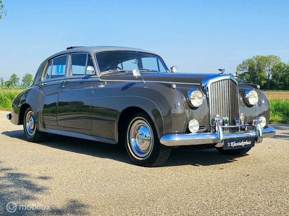 Image 8/50 de Bentley S 1 (1956)