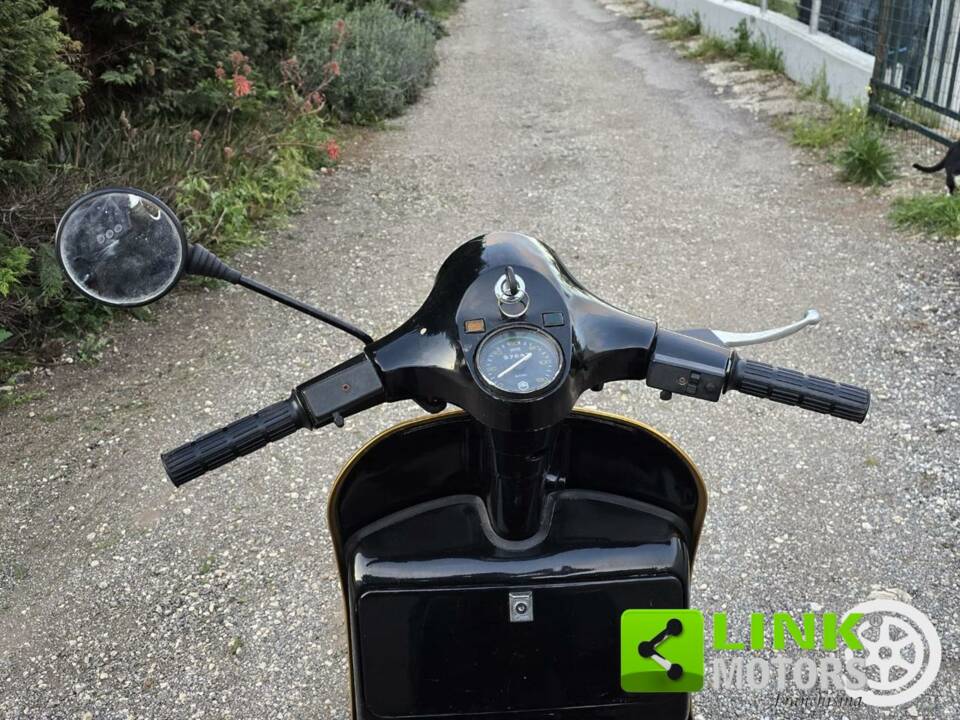 Immagine 4/10 di Piaggio DUMMY (1981)