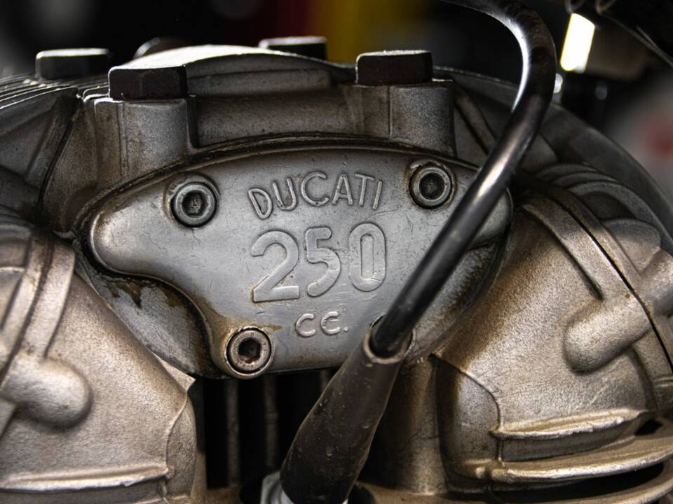 Bild 43/50 von Ducati 250 Scrambler (1971)