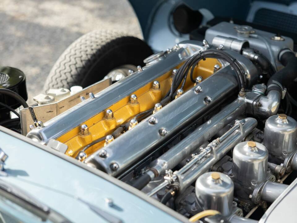 Image 50/50 de Jaguar Type E 3.8 (1964)