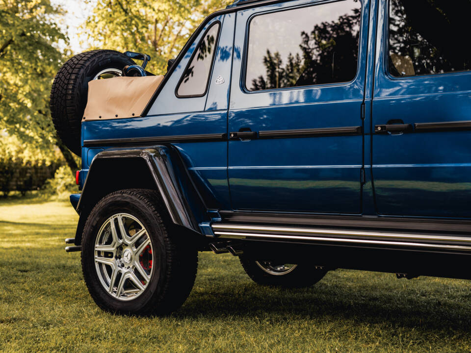 Image 29/99 of Mercedes-Benz Maybach G 650 Landaulet (2018)