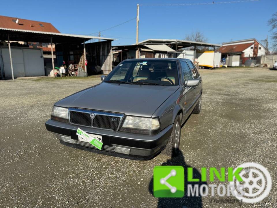 Image 3/10 of Lancia Thema I.E. (1989)