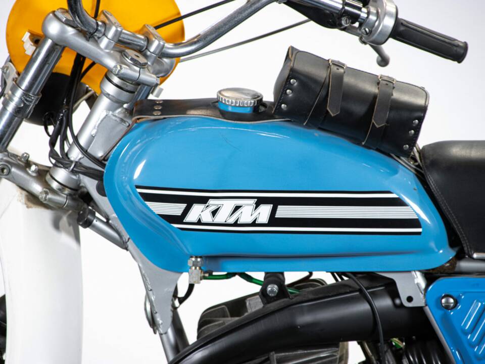 Image 16/42 of KTM 125 MC/GS (1975)