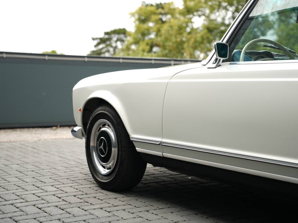 Image 48/50 de Mercedes-Benz 280 SL (1968)
