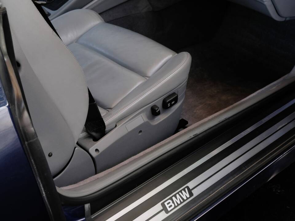 Imagen 19/37 de BMW 850i (1991)