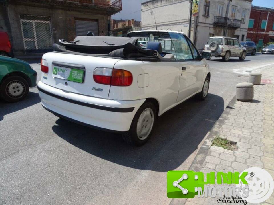 Immagine 6/10 di FIAT Punto 85 16V (1999)