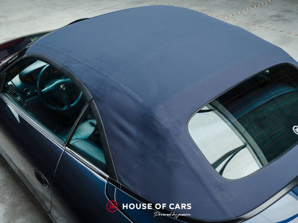 Imagen 14/25 de Porsche 911 Carrera (2004)