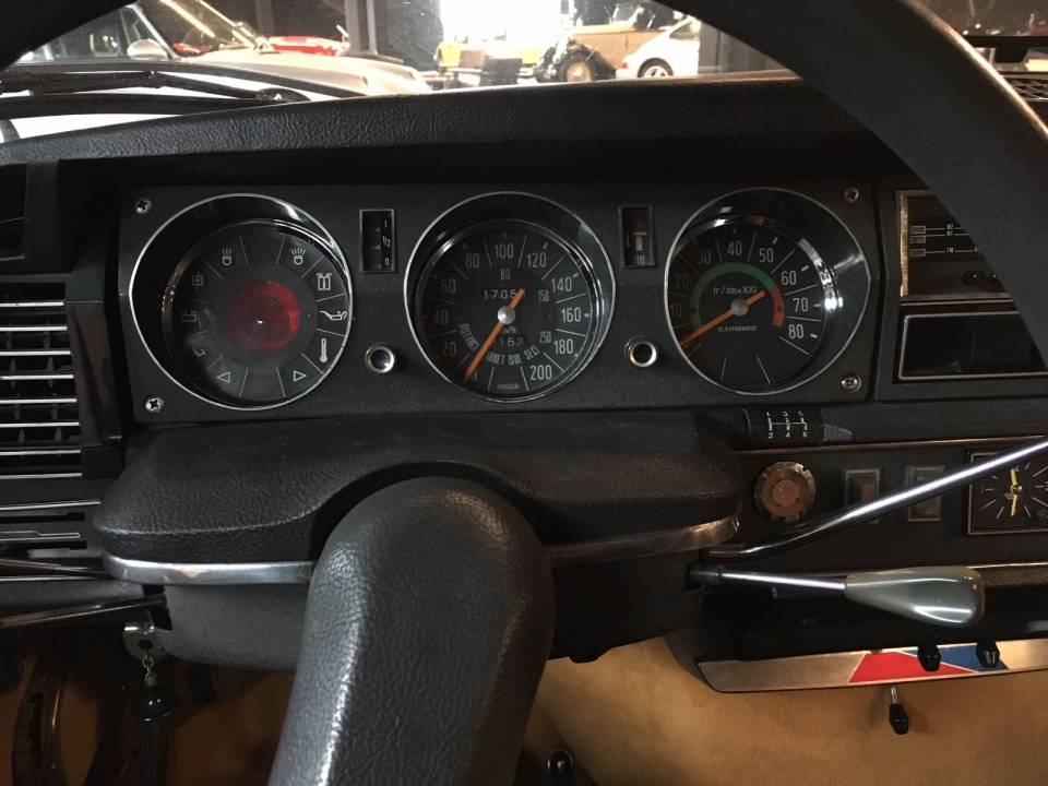 Immagine 8/16 di Citroën DS 23 Pallas IE (1973)