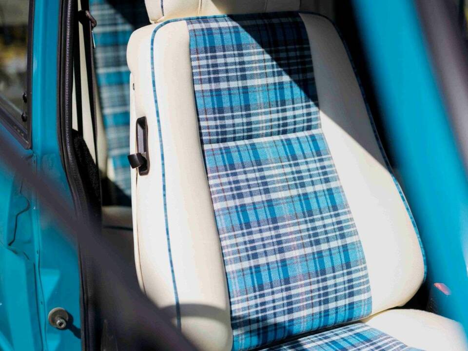 Imagen 6/25 de Land Rover Range Rover Classic 2.5 Turbo D (1992)